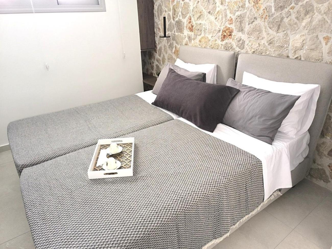 Valantina'S & Mannouel Lardos Luxury Villas 外观 照片