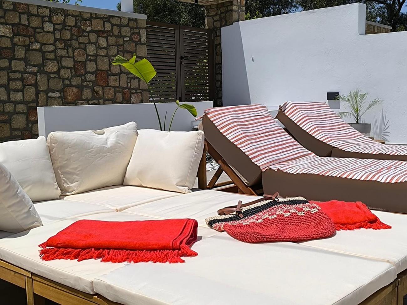 Valantina'S & Mannouel Lardos Luxury Villas 外观 照片