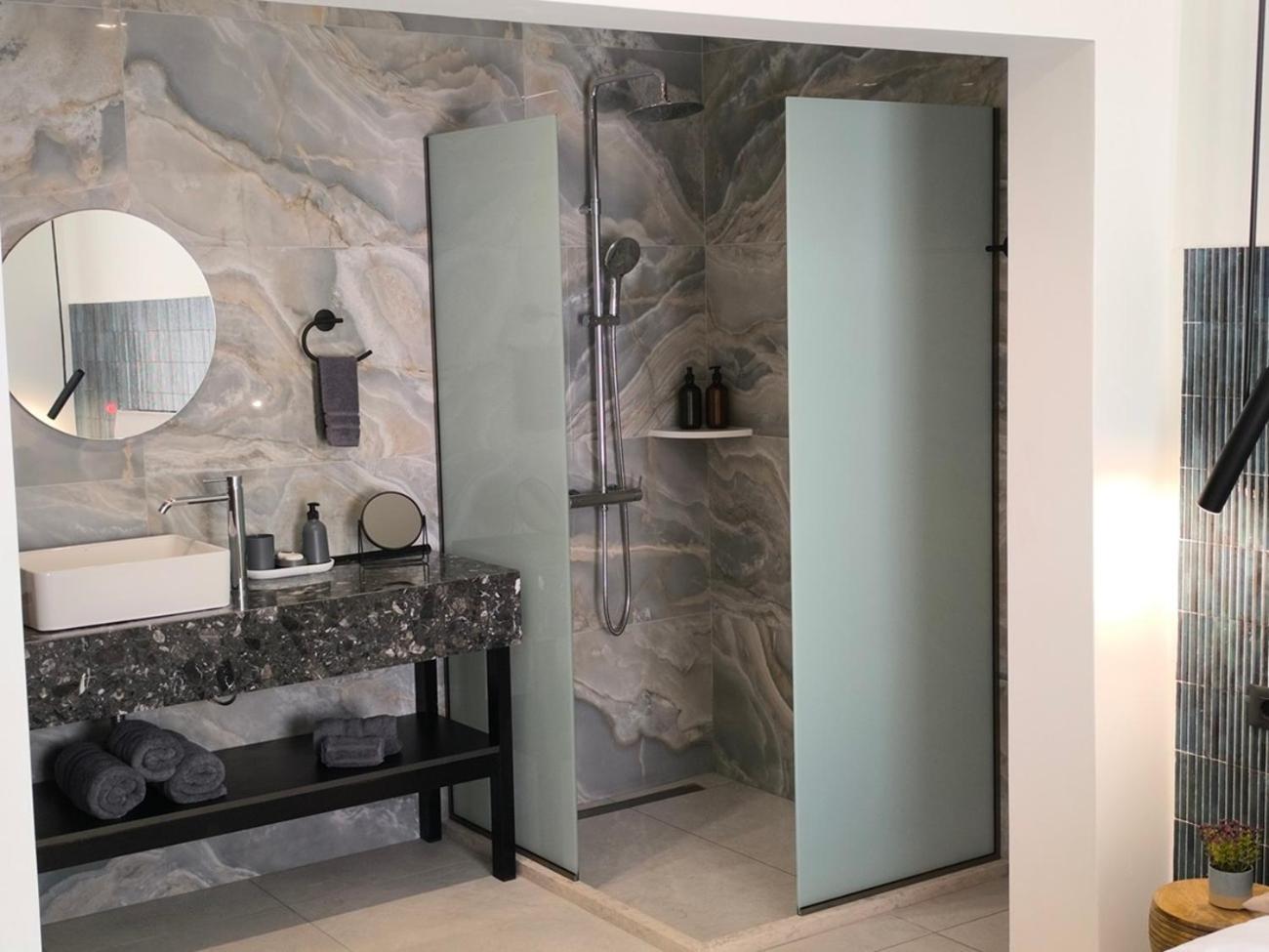 Valantina'S & Mannouel Lardos Luxury Villas 外观 照片