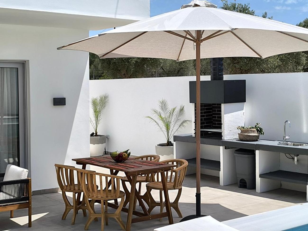 Valantina'S & Mannouel Lardos Luxury Villas 外观 照片